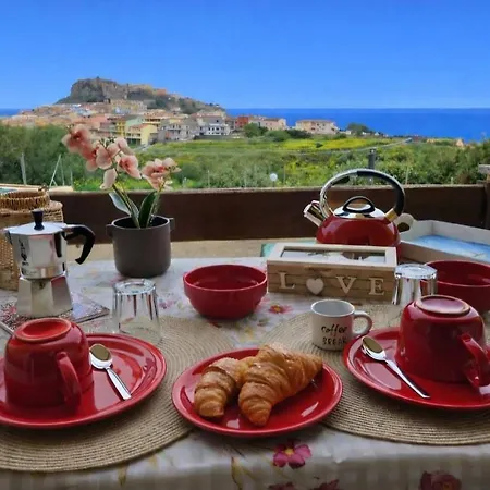 Castelsardo, Vivere Amare