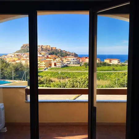 Castelsardo, Vivere Amare